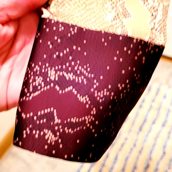 Nice button down top sz Small - Picture 4 of 11